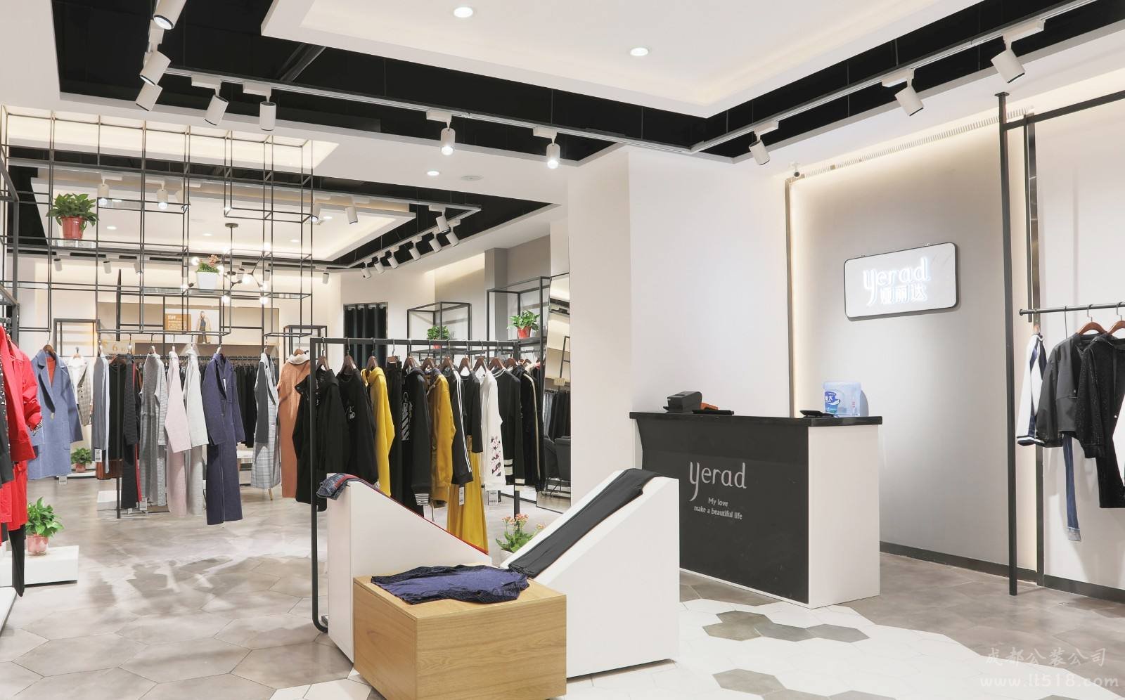 成都小店面裝修風(fēng)格都有哪些？小型店鋪