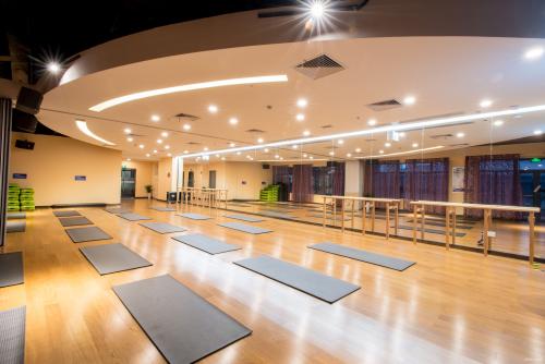 健身會(huì)所地面選用什么材料好？