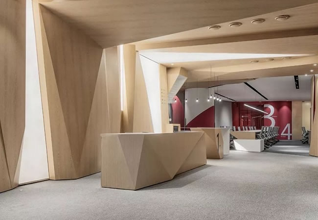 常見辦公室裝修風(fēng)水中的三個旺財(cái)布局方法