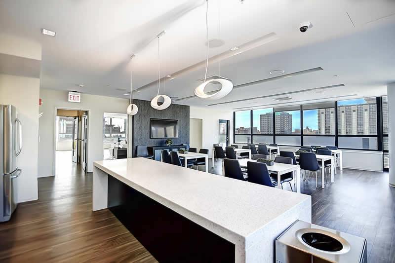 100平以下小型辦公室怎么設(shè)計不顯擁擠