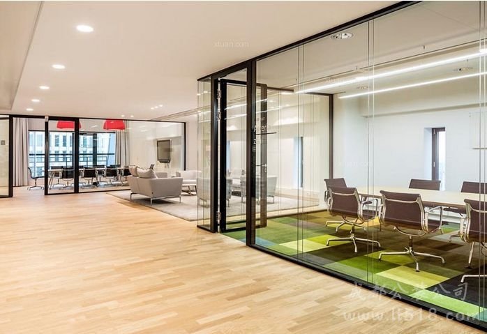 開放式封閉式辦公室對比，開放式辦公室哪些優(yōu)勢