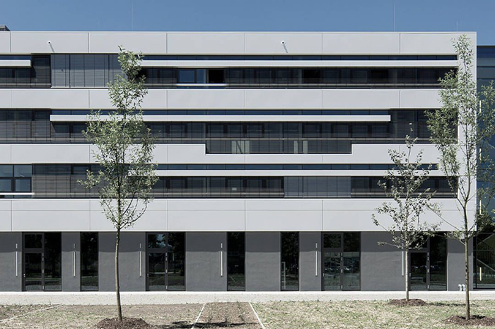 廠房內(nèi)辦公室裝修吊頂消防設(shè)施能遮擋嗎？